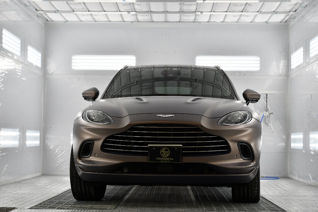 アストンマーティン｜DBX｜塗装ブース｜京都