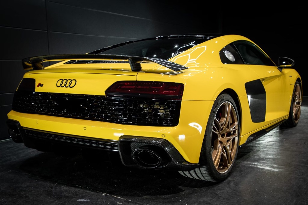 アウディ｜R8｜中古車販売｜京都