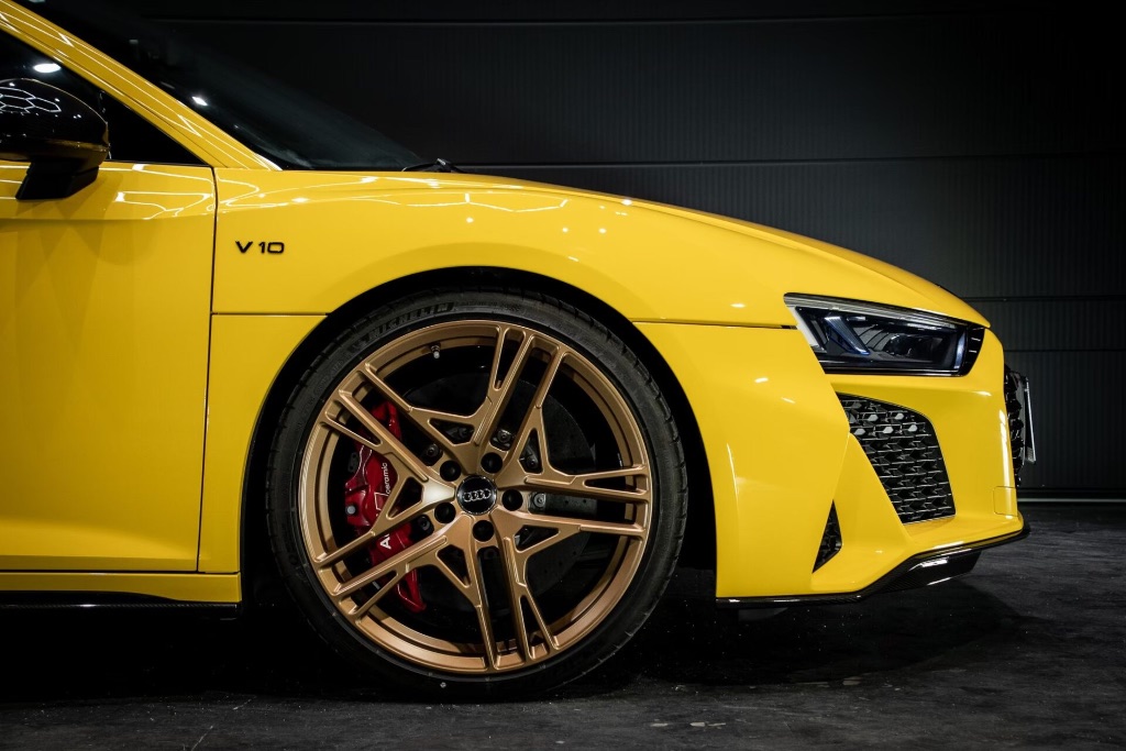 アウディ｜R8｜中古車販売｜京都