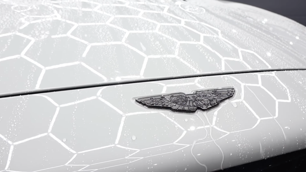 アストンマーチン｜DBX｜手洗い洗車｜京都