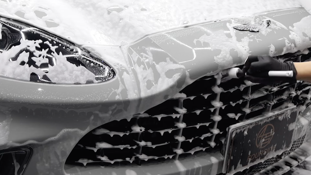 アストンマーチン｜DBX｜手洗い洗車｜京都