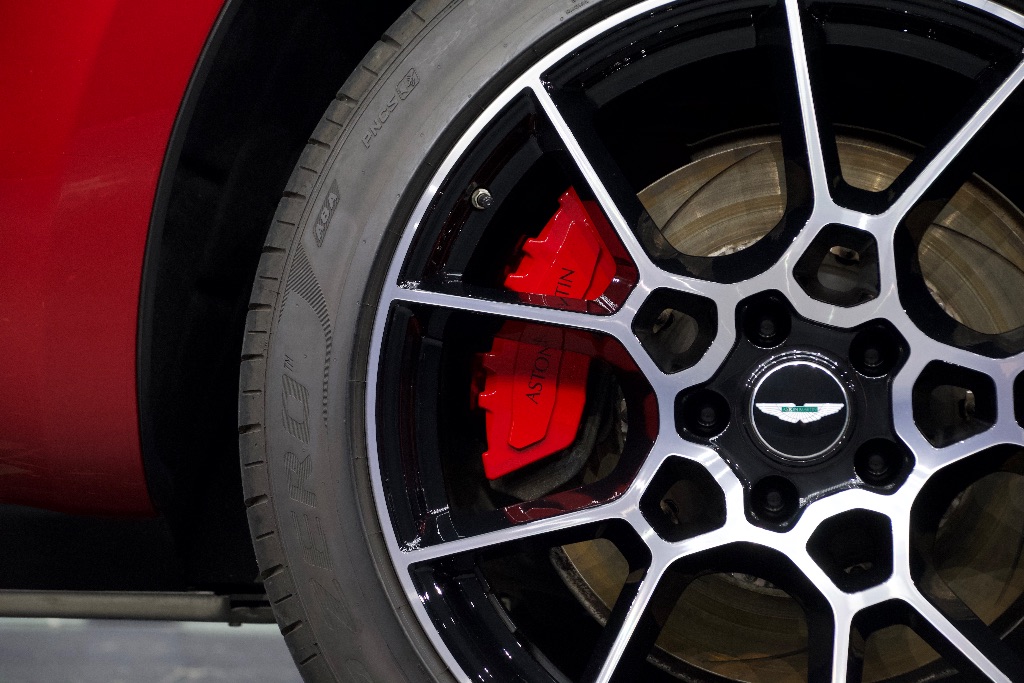 アストンマーティン｜DBX｜カスタム｜京都