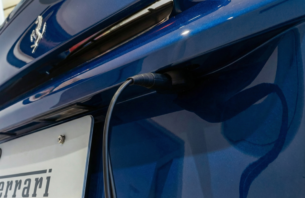 フェラーリ｜カスタム｜C-TEK｜充電｜京都