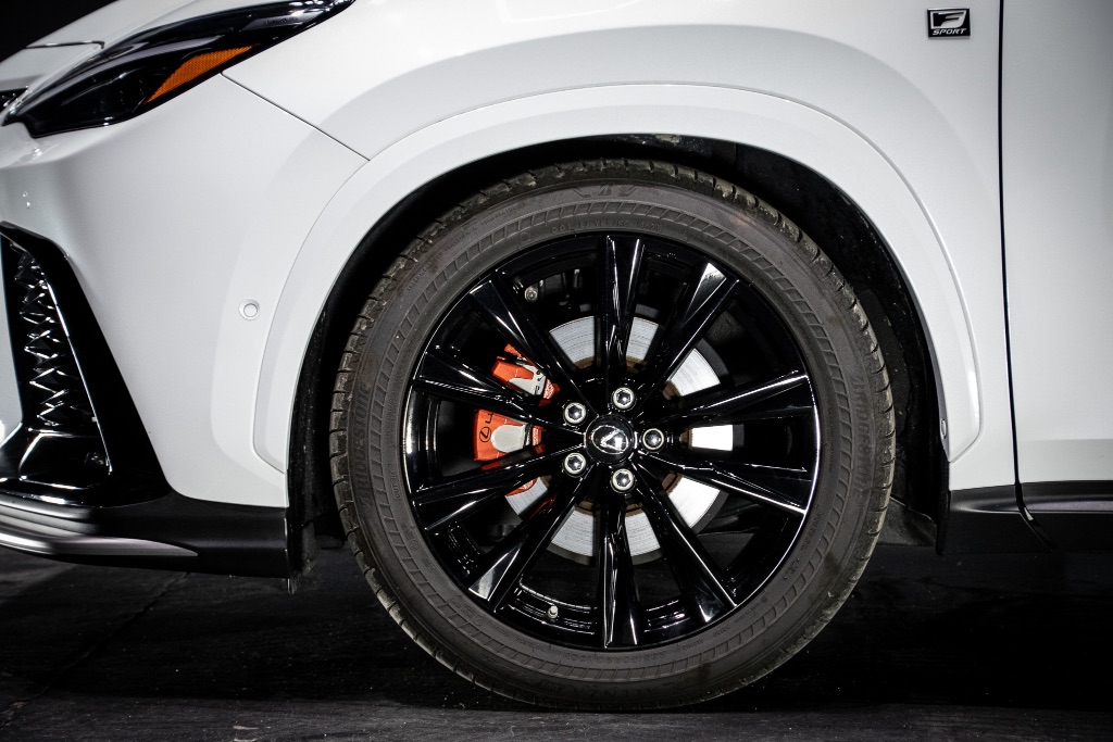 レクサス｜NX｜カスタム｜未塗装樹脂｜京都