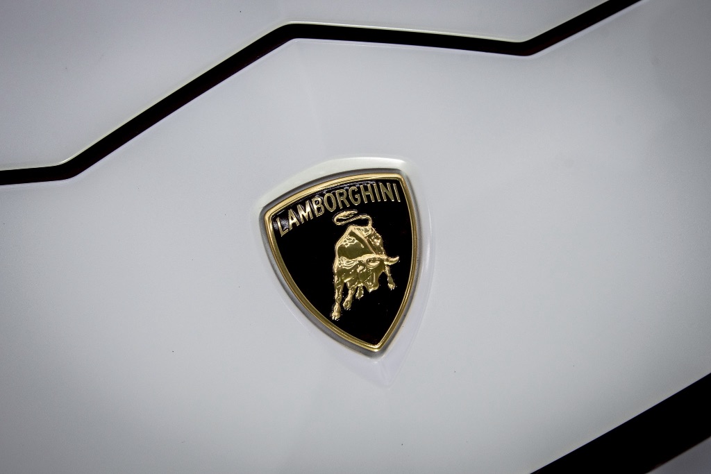 ランボルギーニ｜ウルス｜車検｜京都