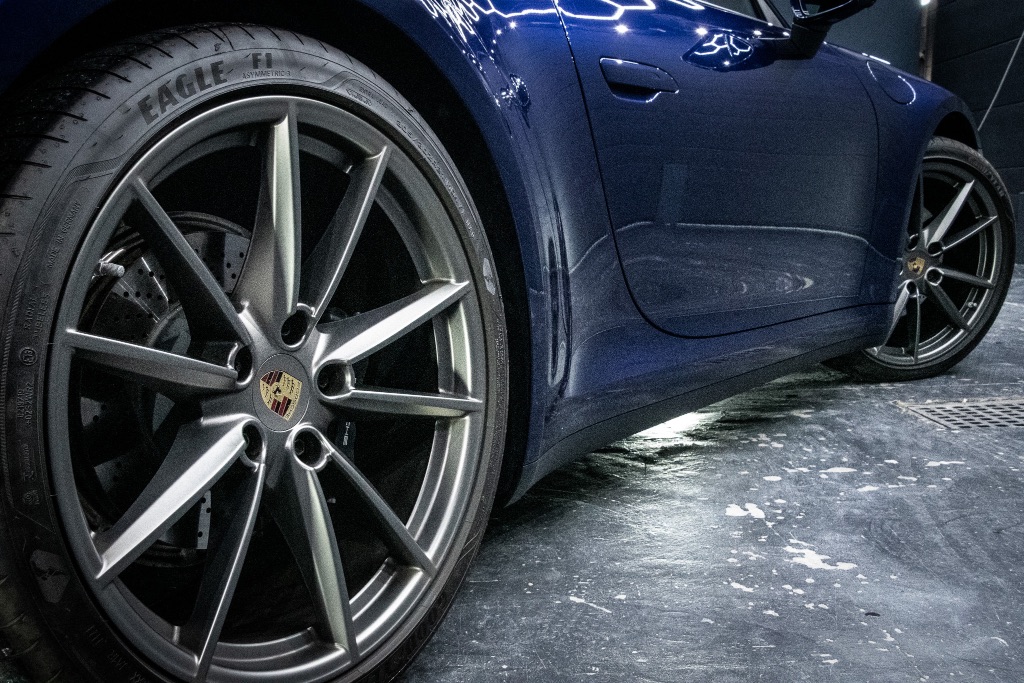 ポルシェ｜911｜ブレーキ修理｜京都