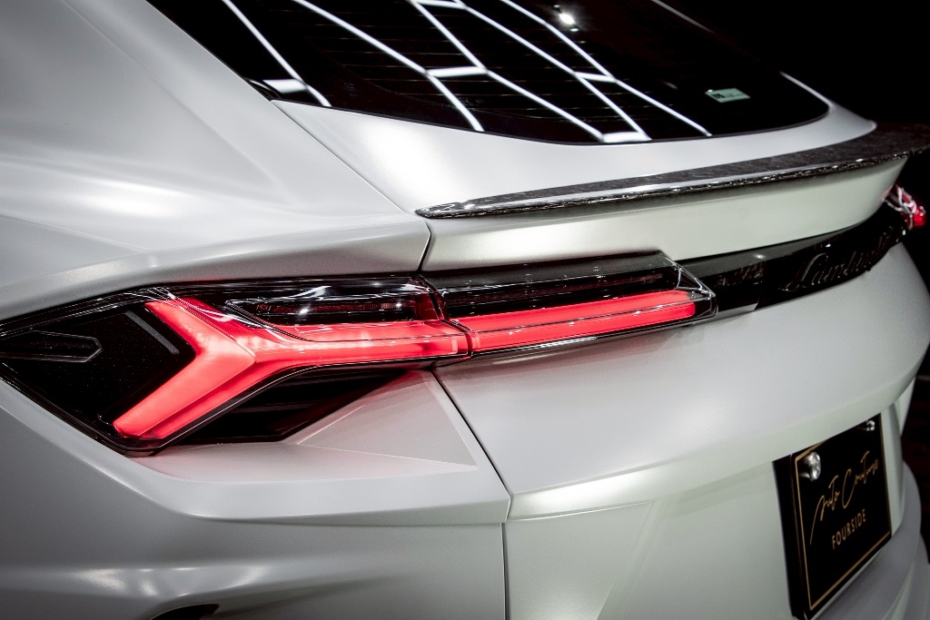 ランボルギーニ｜ウルス｜板金塗装｜京都