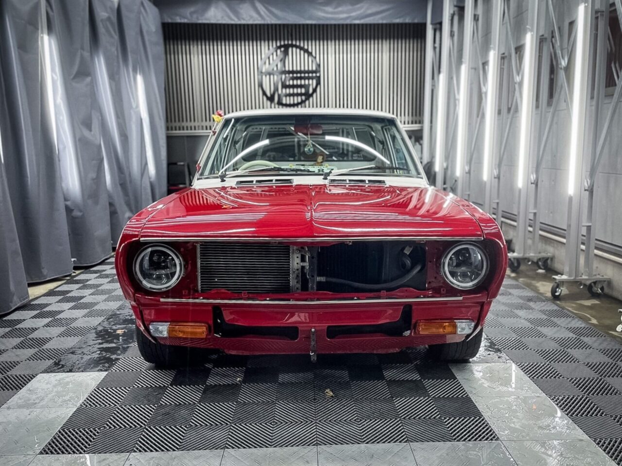 db37e48a982fb166a9f5645318614c20-1