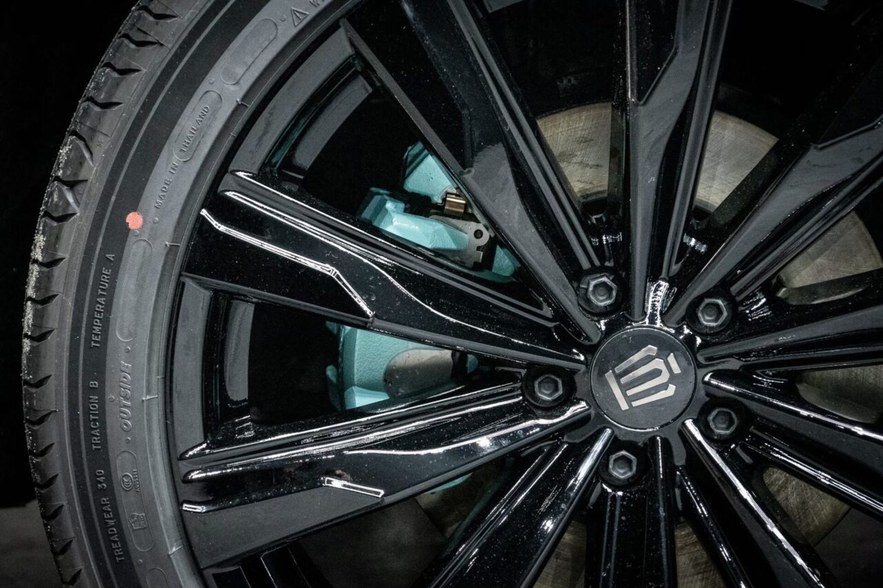 LINE_ALBUM_【慧 UP済み】 クラウン_241114_29