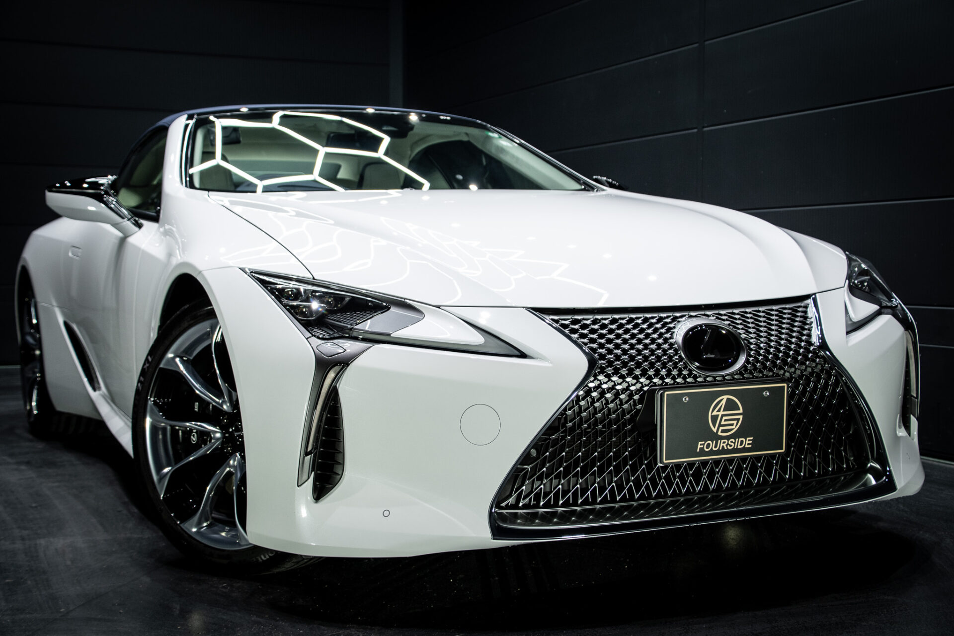 LEXUS LC コーティング施工レポート | FOURSIDE CONTENTS