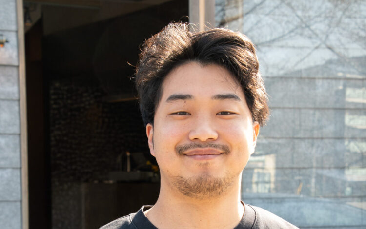 「憧れの背中を追い、未踏の領域へ。」BMWディーラーからFOURSIDEへ、28歳の挑戦。 東 陸斗｜MECHANIC