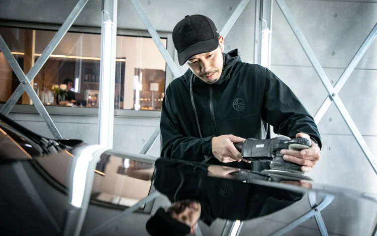 資産価値を守る！ハイエンドカーの売却時に差が出るボディケア