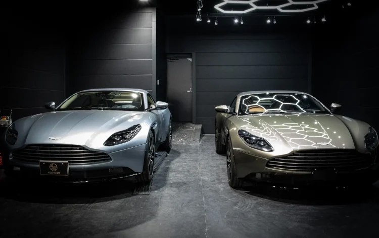 スーパーカーの骨格を正す高精度フレーム修正