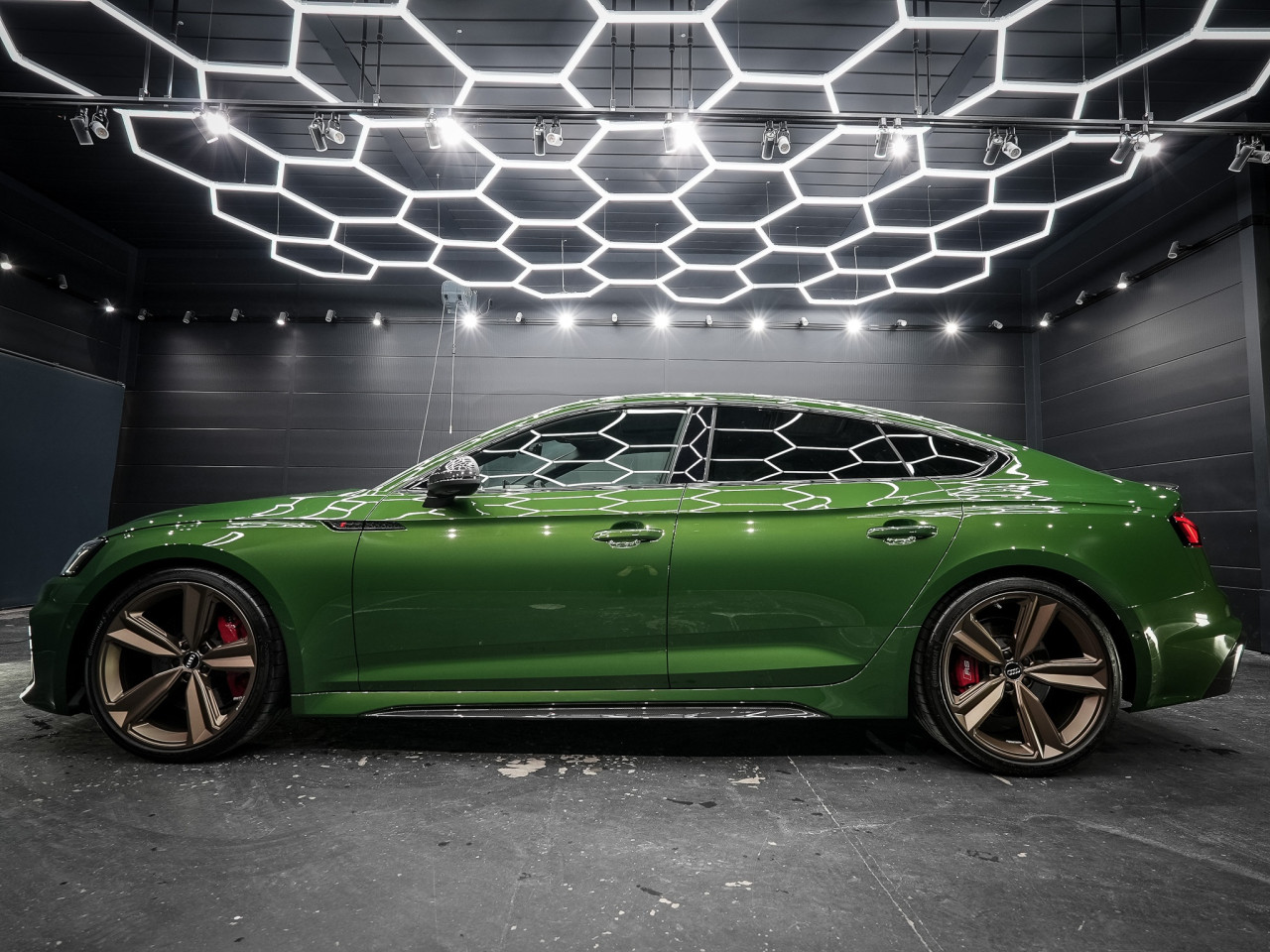 アウディ RS5スポーツバック 2.9クワトロ コラム FOURSIDE京都 19