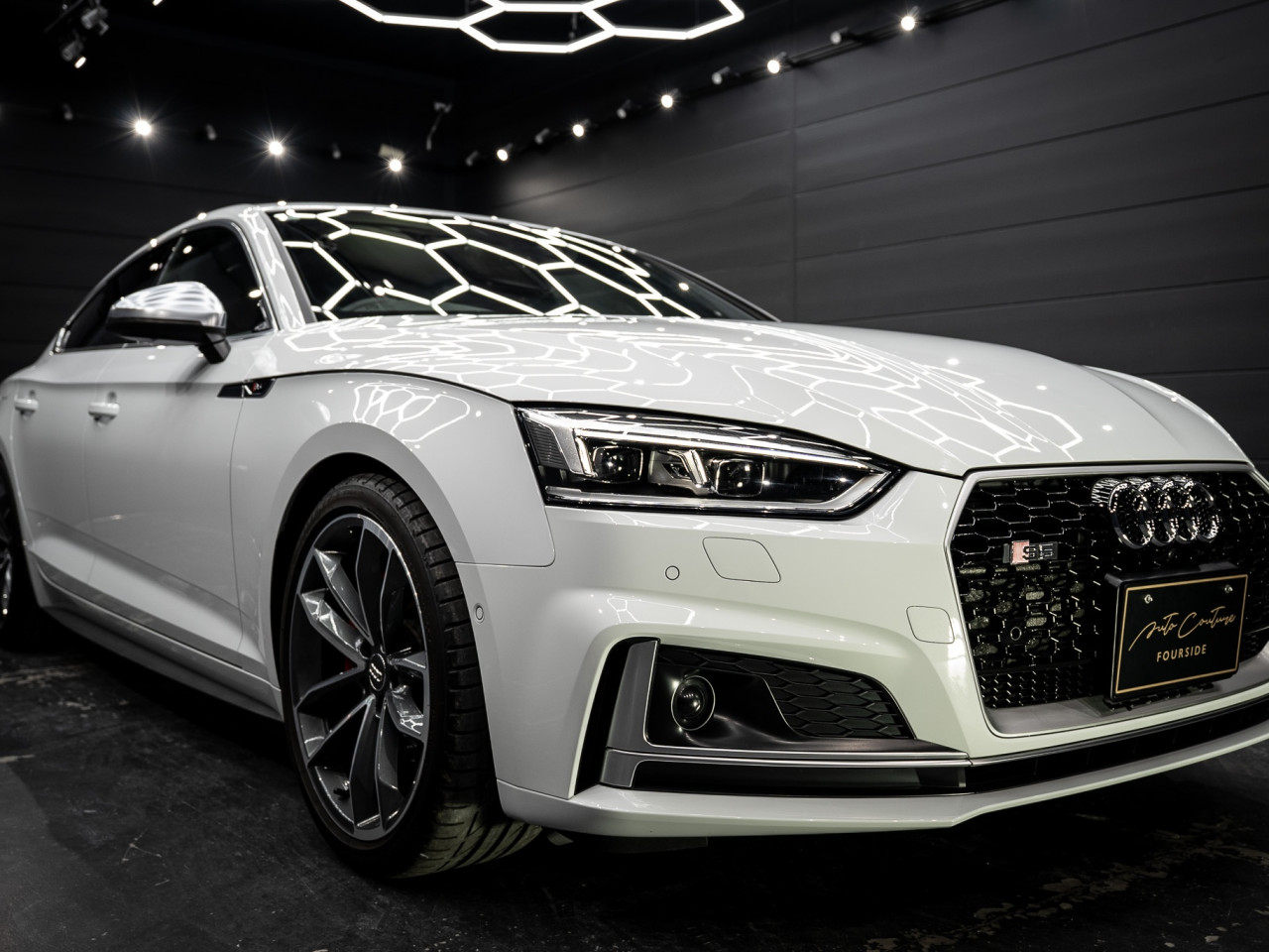 アウディ S5スポーツバック 3.0クワトロ コラム FOURSIDE京都 27