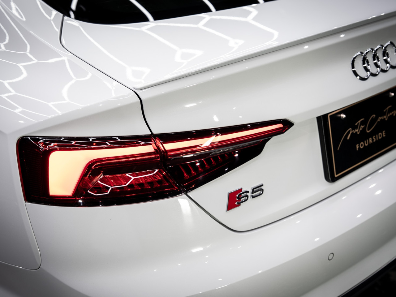 アウディ S5スポーツバック 3.0クワトロ コラム FOURSIDE京都 60
