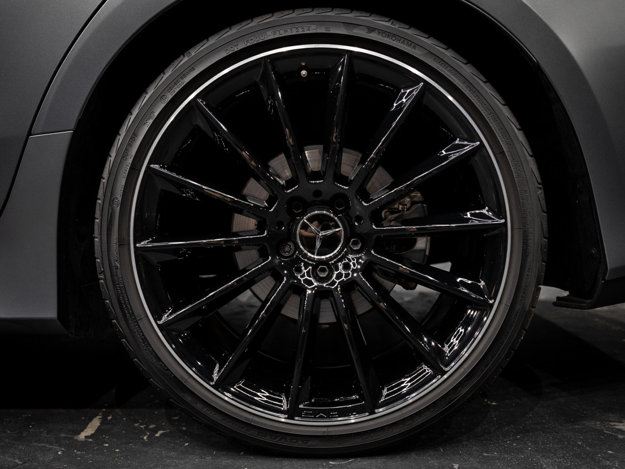 メルセデス・ベンツ CLS220dスポーツエクスクルーシブパッケージ コラム FOURSIDE京都 15