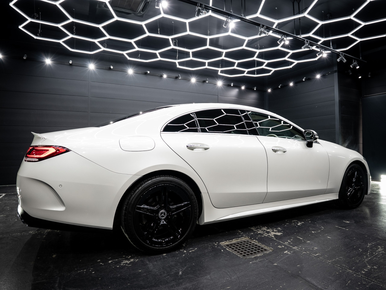 メルセデス・ベンツ CLS220dスポーツエクスクルーシブパッケージ コラム FOURSIDE京都 24