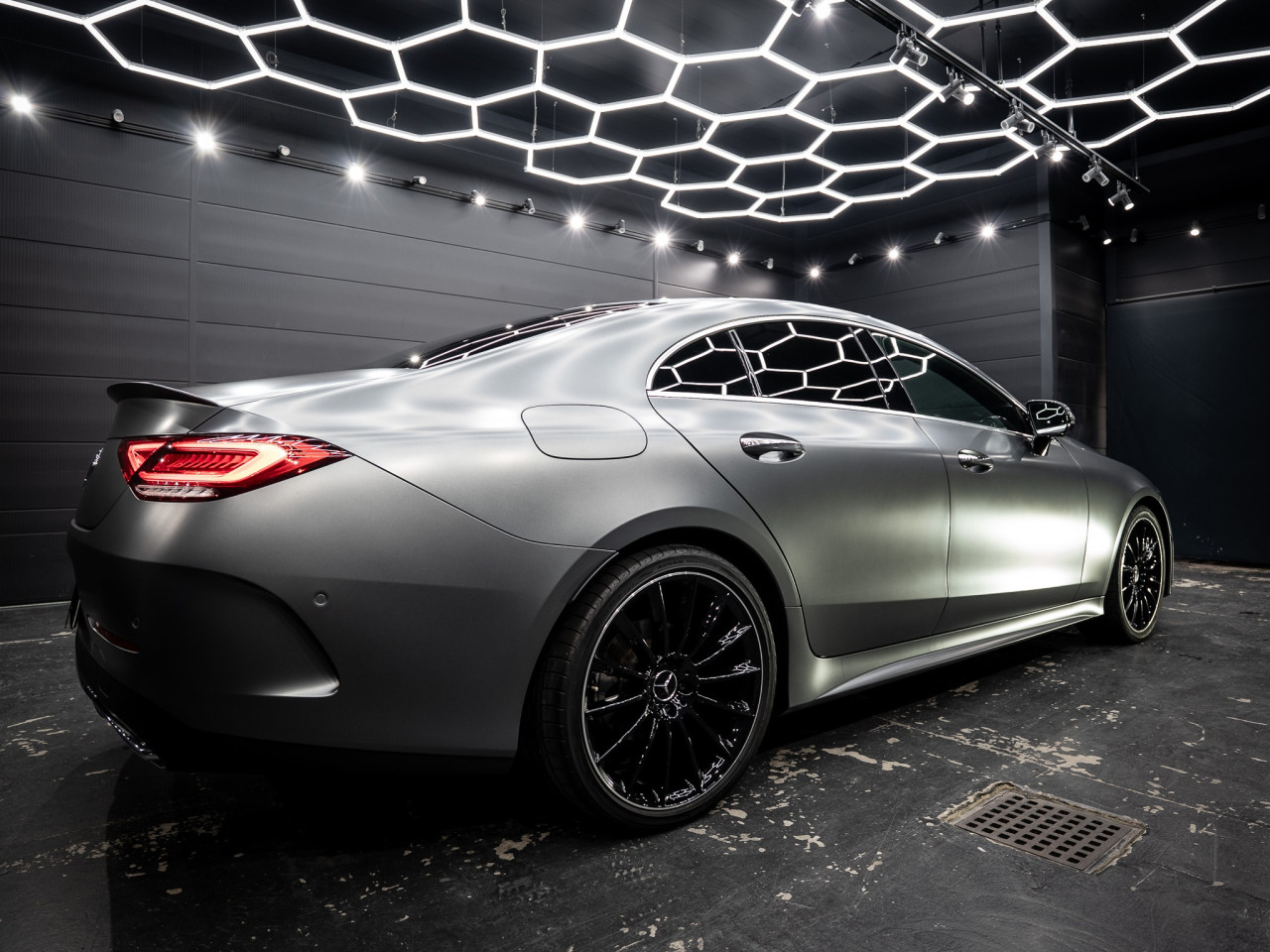 メルセデス・ベンツ CLS220dスポーツエクスクルーシブパッケージ コラム FOURSIDE京都 24