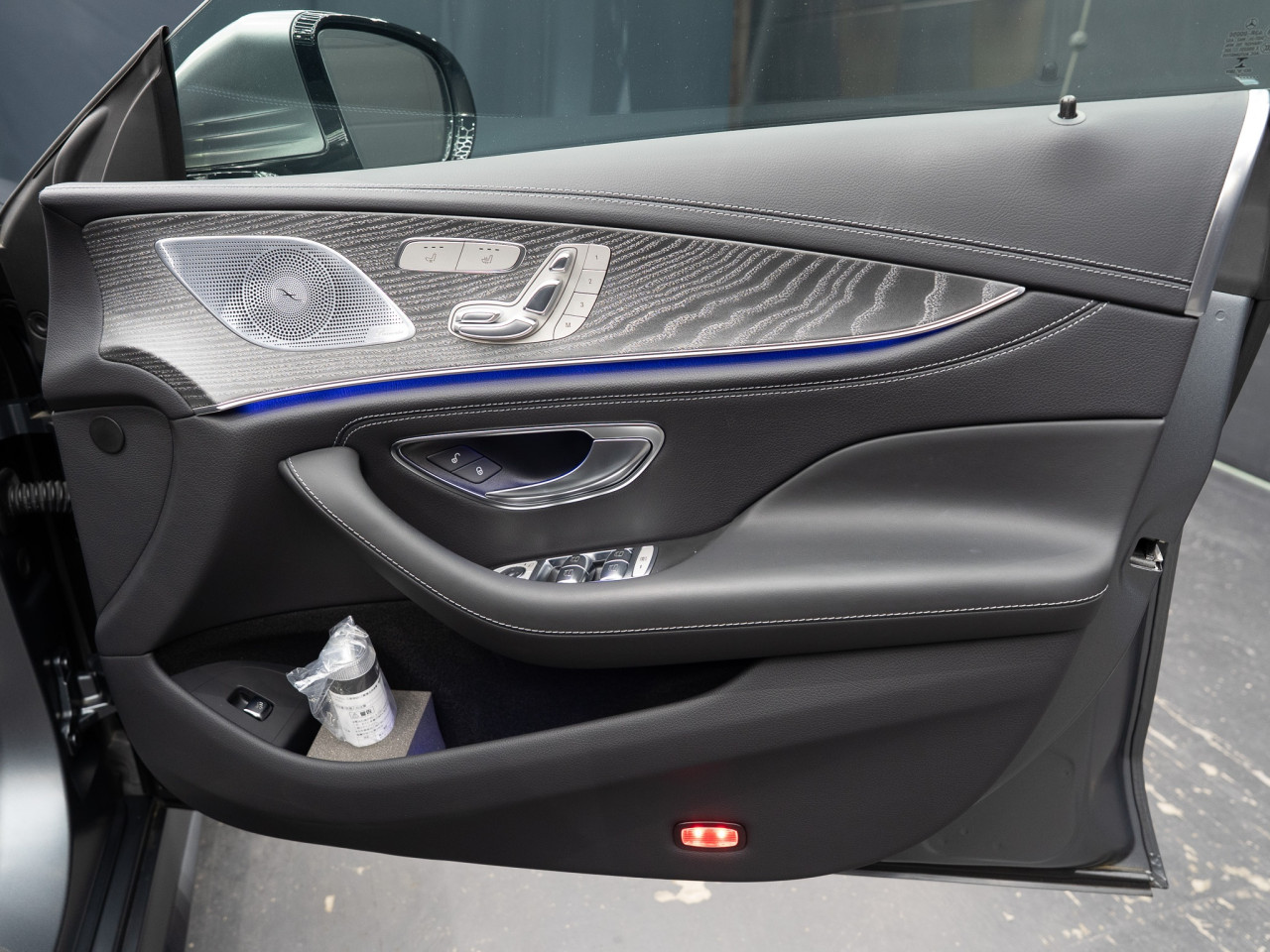 メルセデス・ベンツ CLS220dスポーツエクスクルーシブパッケージ コラム FOURSIDE京都 33