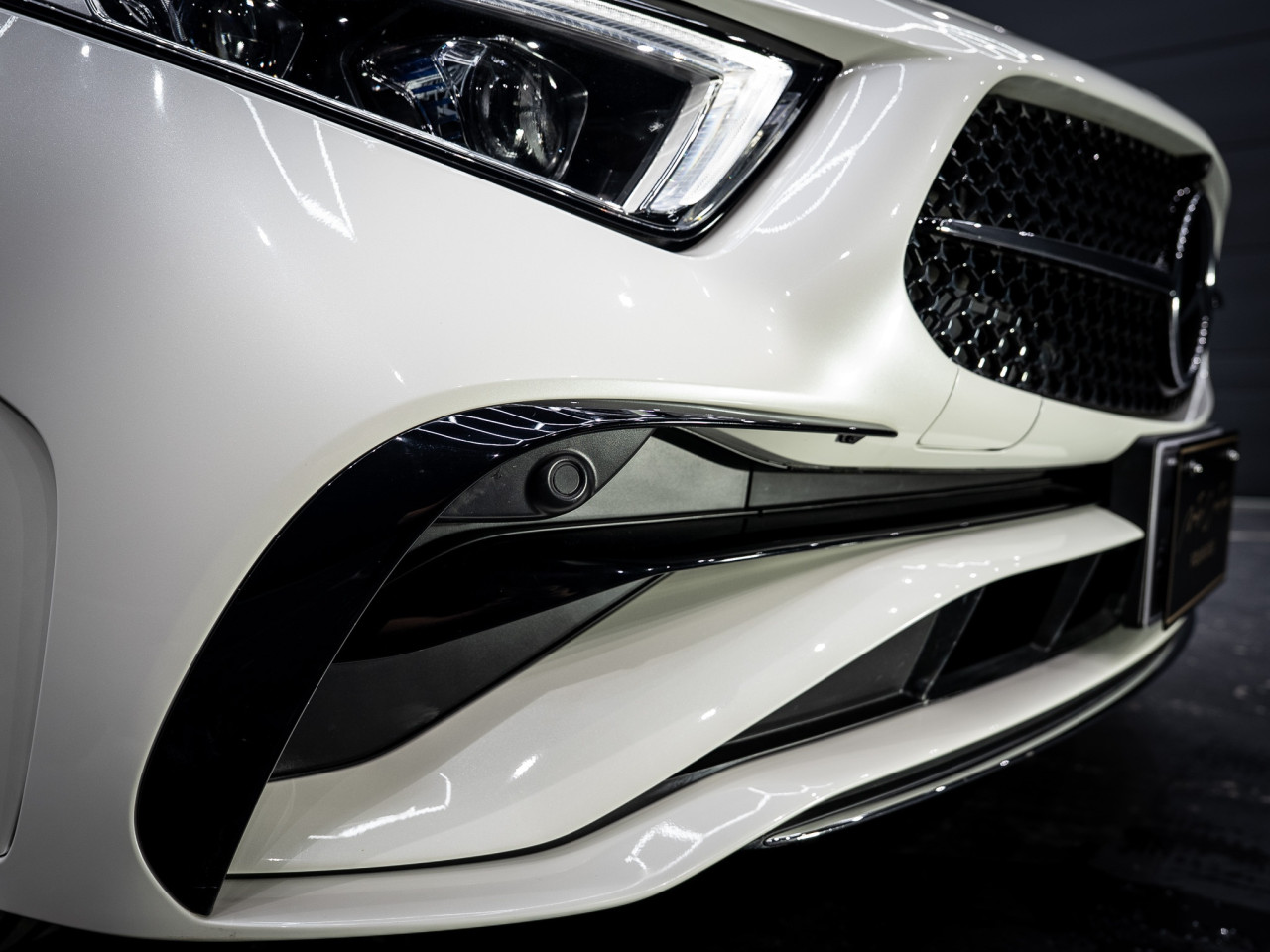 メルセデス・ベンツ CLS220dスポーツエクスクルーシブパッケージ コラム FOURSIDE京都 49