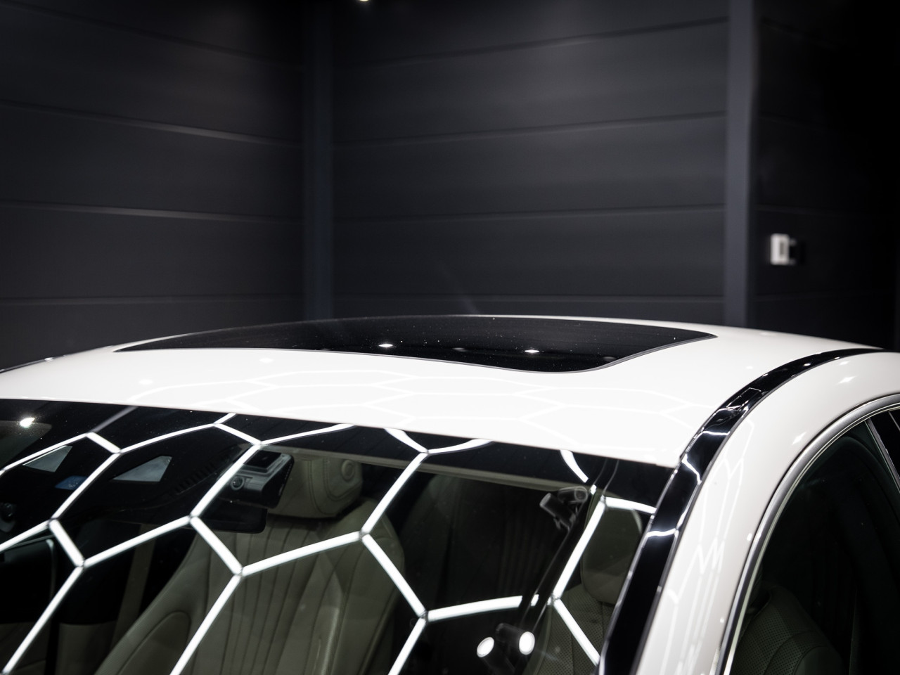 メルセデス・ベンツ CLS220dスポーツエクスクルーシブパッケージ コラム FOURSIDE京都 57