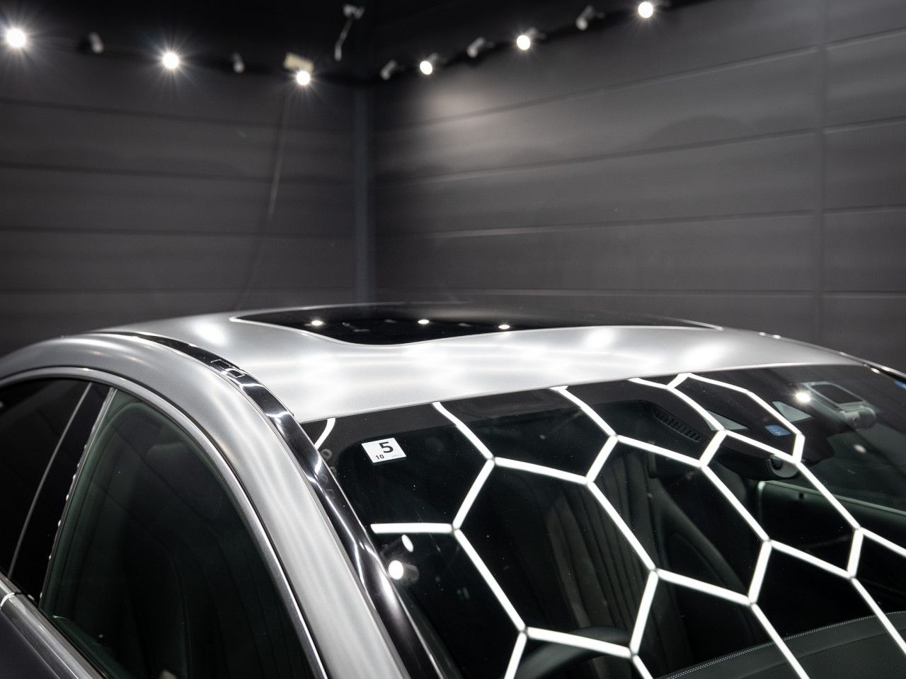メルセデス・ベンツ CLS220dスポーツエクスクルーシブパッケージ コラム FOURSIDE京都 58