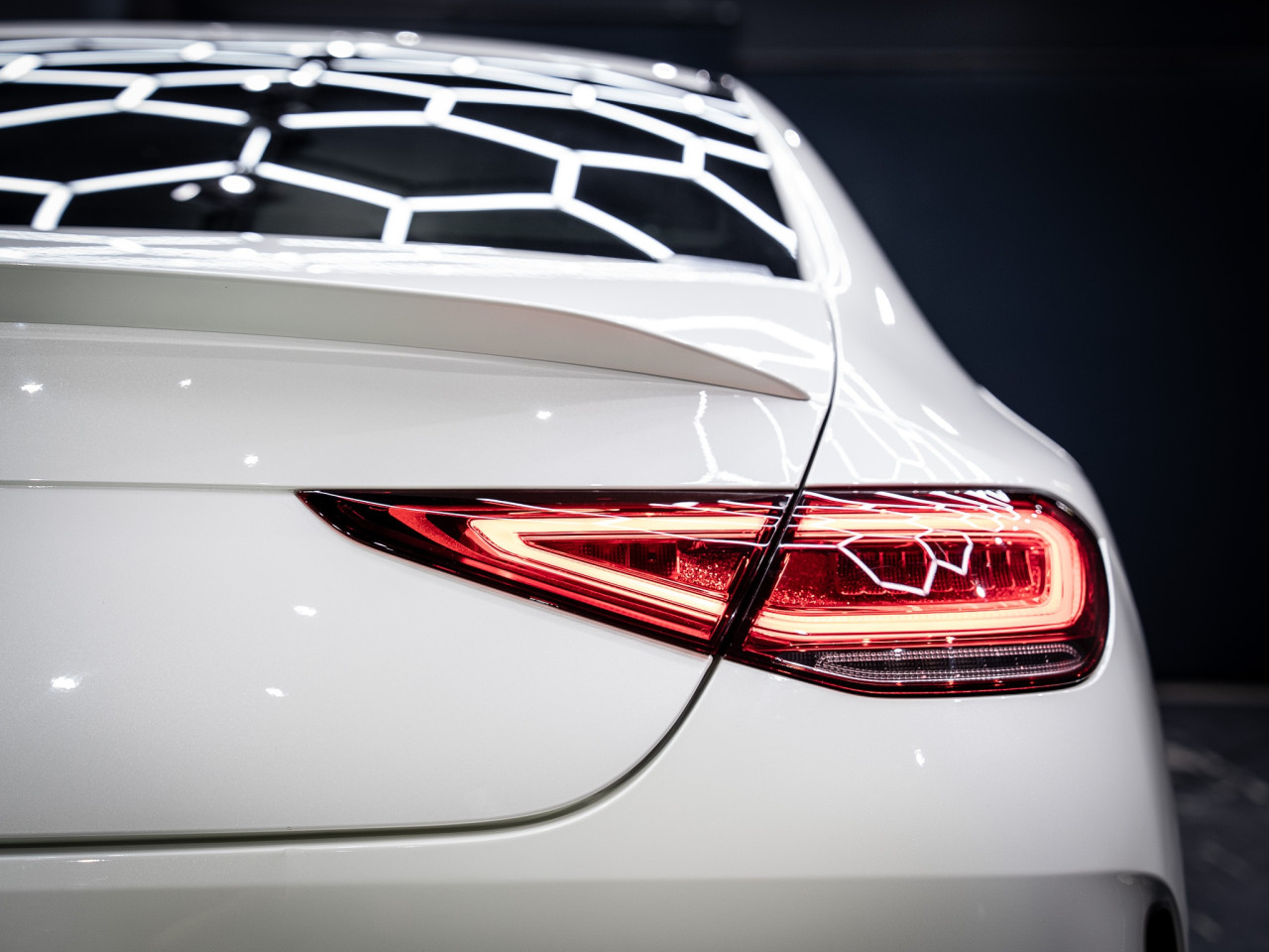 メルセデス・ベンツ CLS220dスポーツエクスクルーシブパッケージ コラム FOURSIDE京都 60