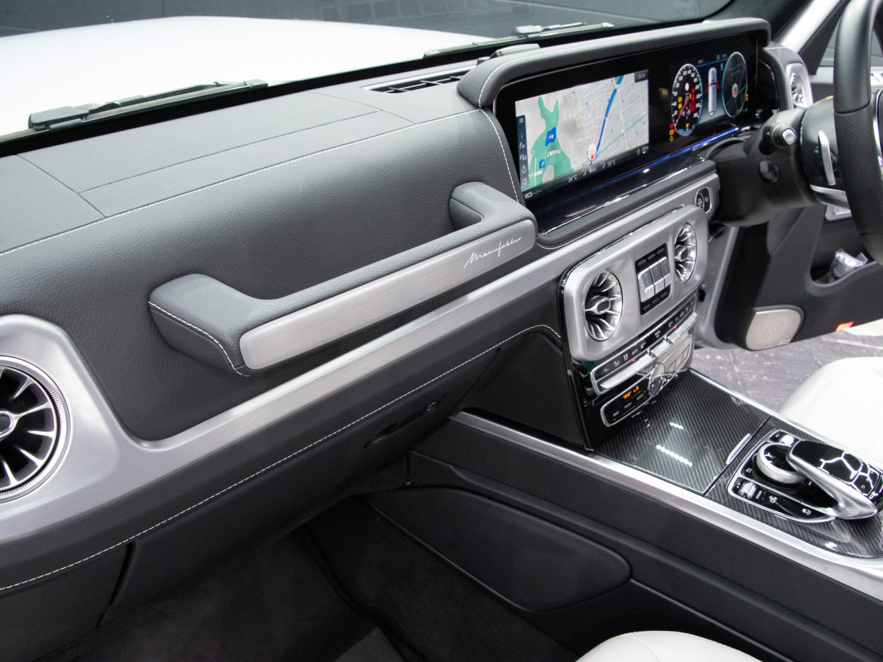 メルセデス・ベンツ G400d_AMGラインエディションマグノブラック コラム FOURSIDE京都 30
