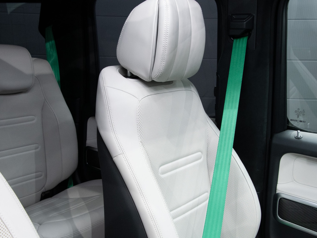 メルセデス・ベンツ G400d_AMGラインエディションマグノブラック コラム FOURSIDE京都 34