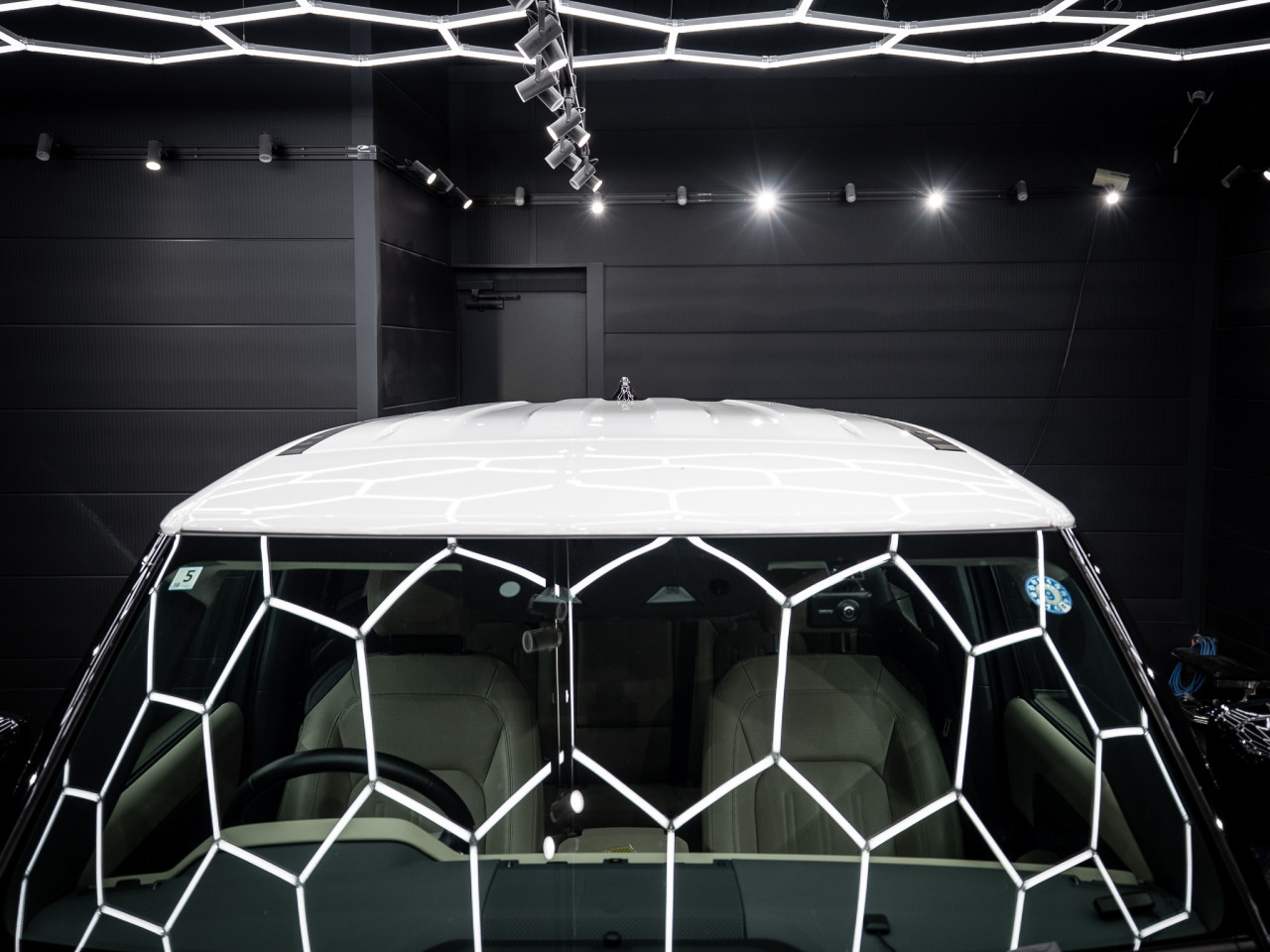 ランドローバー ランドローバーディフェンダー3D 90HSE コラム FOURSIDE京都 28