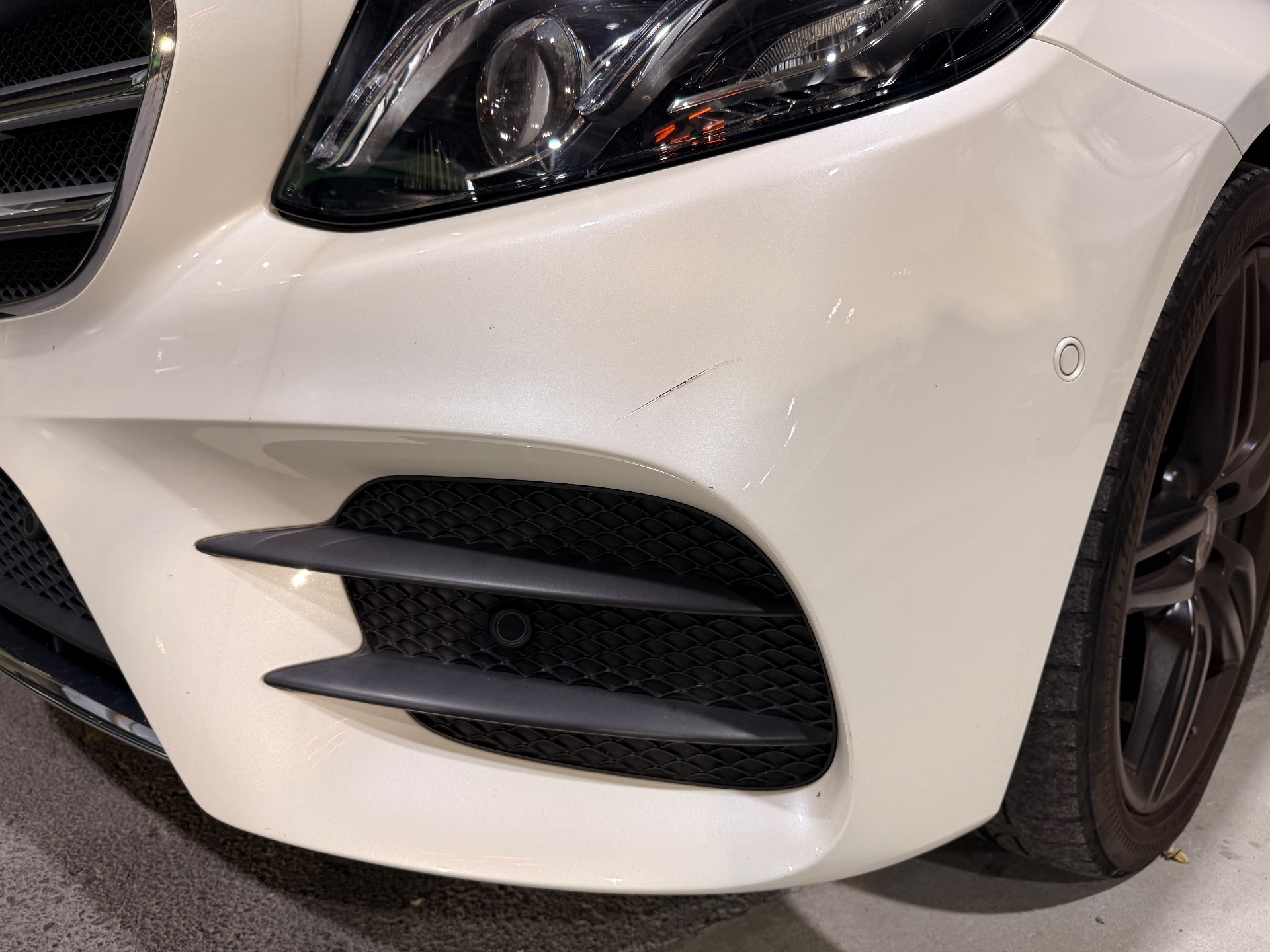 メルセデス・ベンツ|E250AVGスポーツ|板金塗装|京都