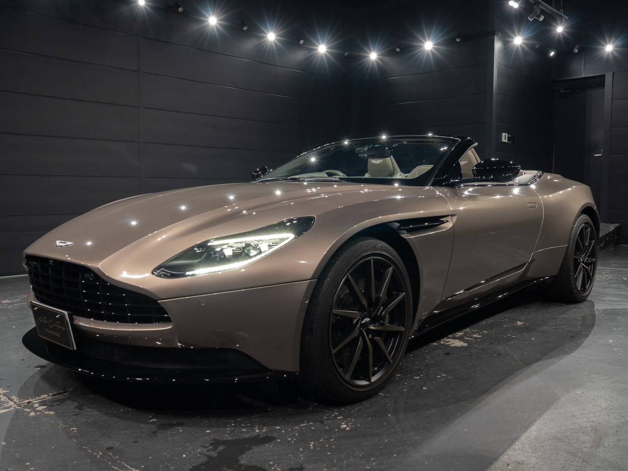 アストンマーティン DB11 ヴォランテV8 コラム FOURSIDE京都 07
