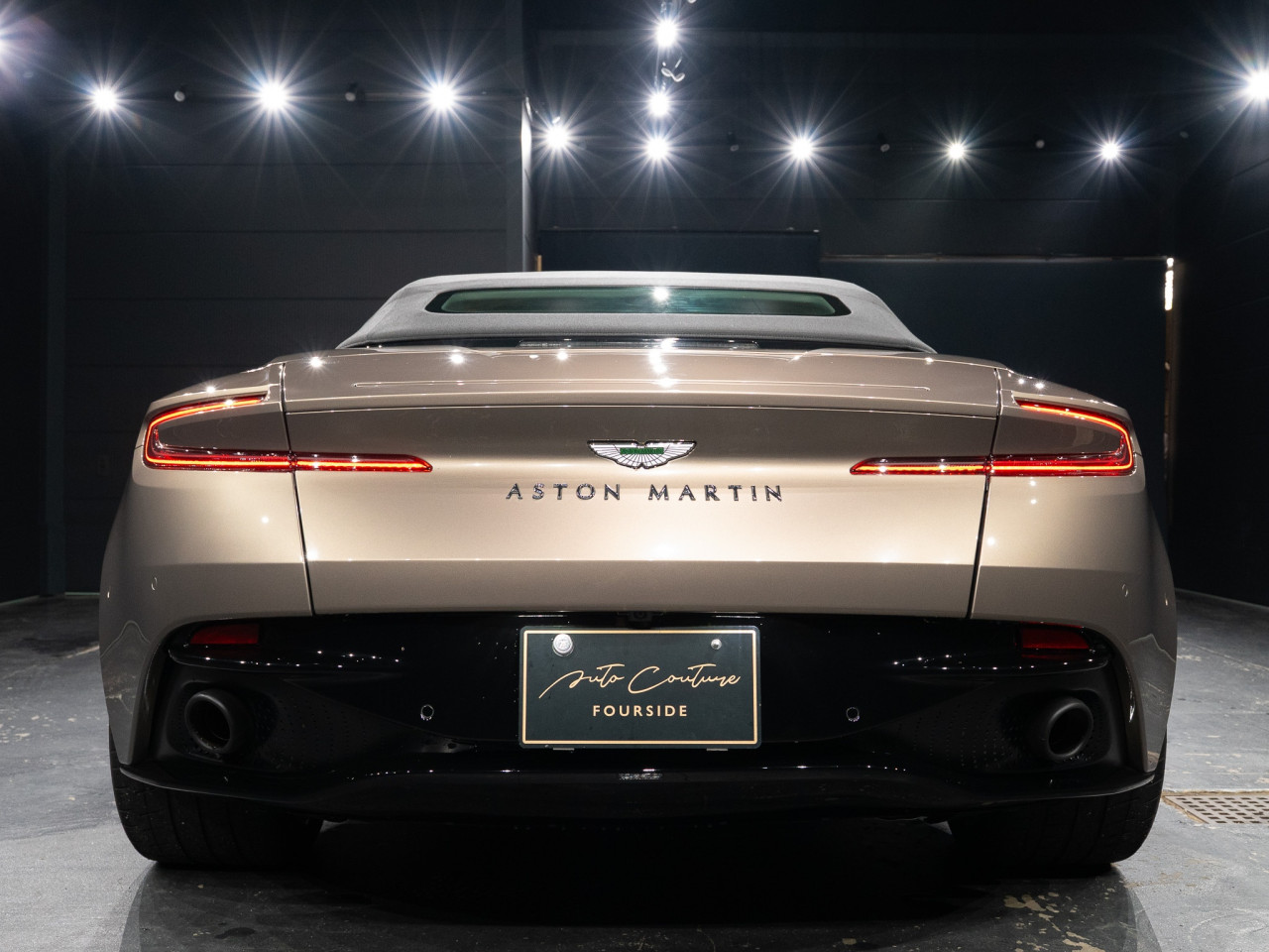 アストンマーティン DB11 ヴォランテV8 コラム FOURSIDE京都 22