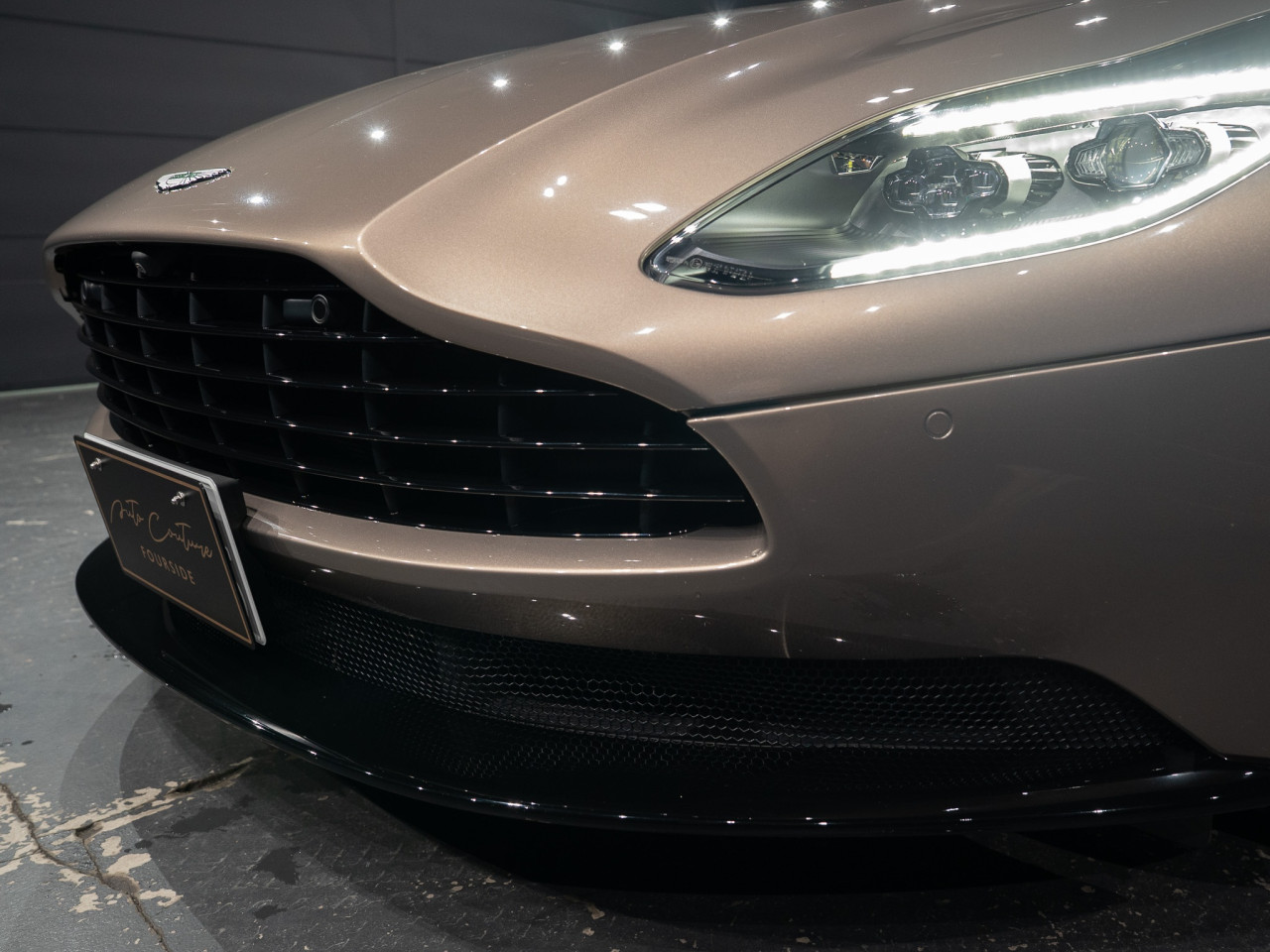 アストンマーティン DB11 ヴォランテV8 コラム FOURSIDE京都 50