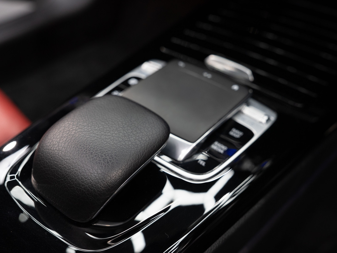 メルセデス・ベンツ CLA200dシューティングブレークAMGライン コラム FOURSIDE京都 31