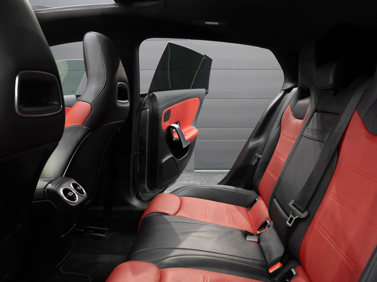 メルセデス・ベンツ CLA200dシューティングブレークAMGライン コラム FOURSIDE京都 39