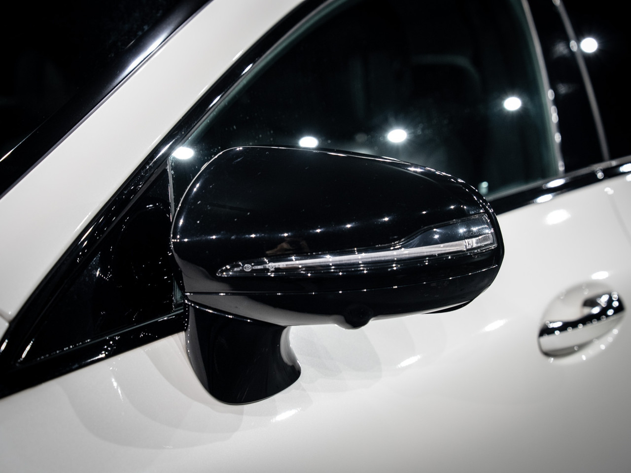 メルセデス・ベンツ CLS450_4マチックスポーツエクスクルーシブP コラム FOURSIDE京都 52