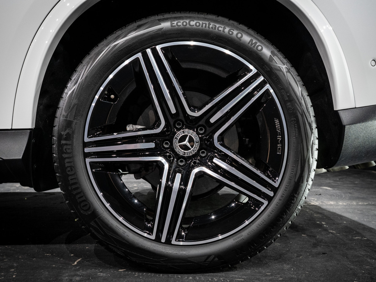 メルセデス・ベンツ GLC220d_4マチッククーペAMGラインパッケ コラム FOURSIDE京都 15