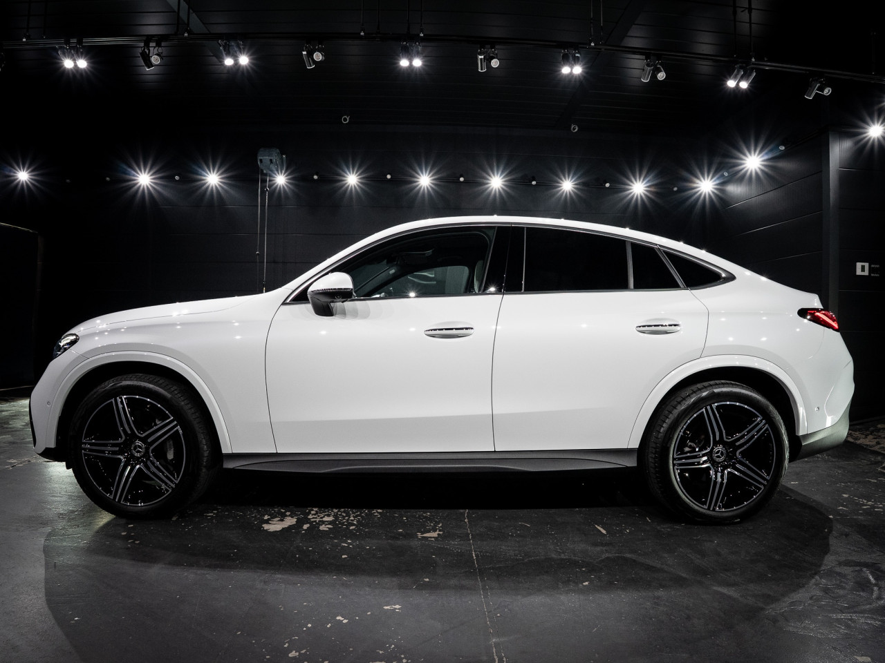 メルセデス・ベンツ GLC220d_4マチッククーペAMGラインパッケ コラム FOURSIDE京都 19