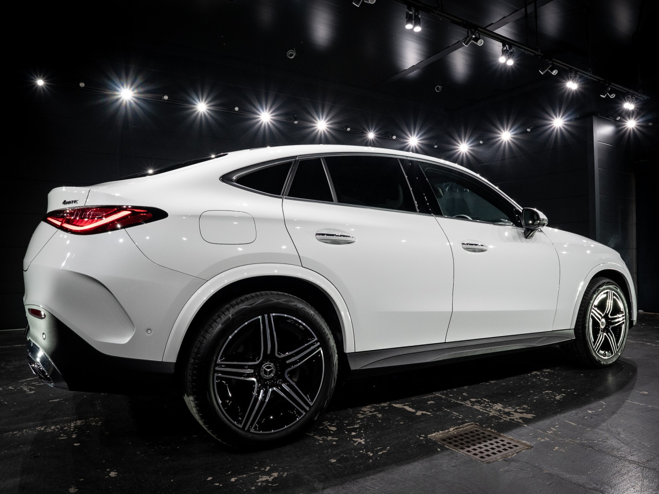 メルセデス・ベンツ GLC220d_4マチッククーペAMGラインパッケ コラム FOURSIDE京都 24