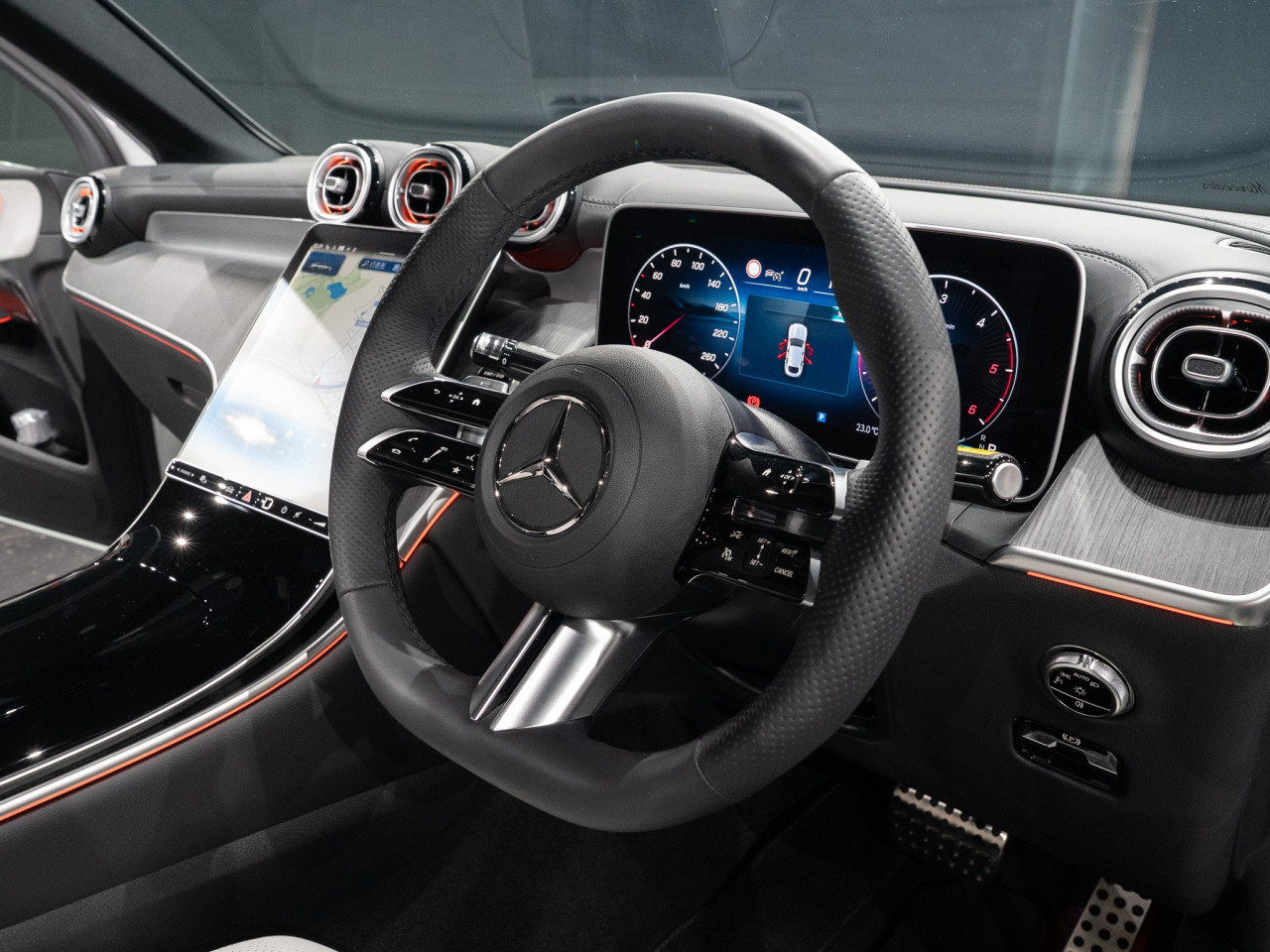 メルセデス・ベンツ GLC220d_4マチッククーペAMGラインパッケ コラム FOURSIDE京都 29