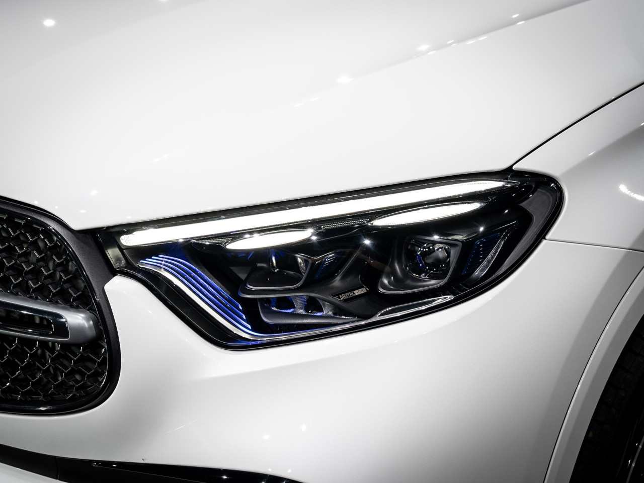 メルセデス・ベンツ GLC220d_4マチッククーペAMGラインパッケ コラム FOURSIDE京都 46