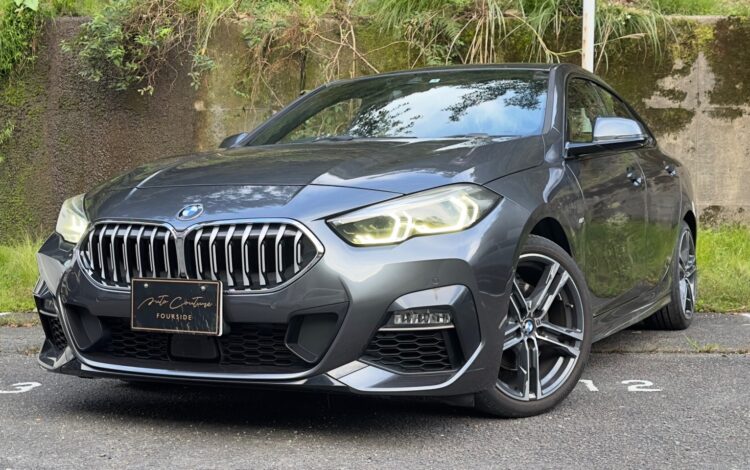 BMW 2シリーズ 左フロントドア修理 ― ガンメタリックが試す職人の目