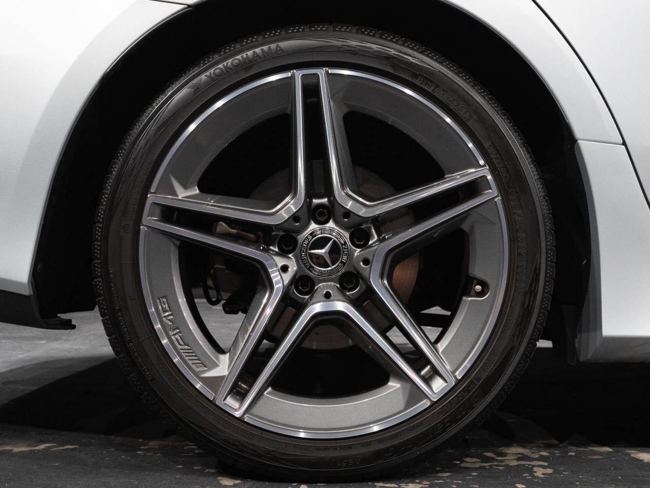 メルセデス・ベンツ CLS220dスポーツエクスクルーシブパッケージ コラム FOURSIDE京都 16