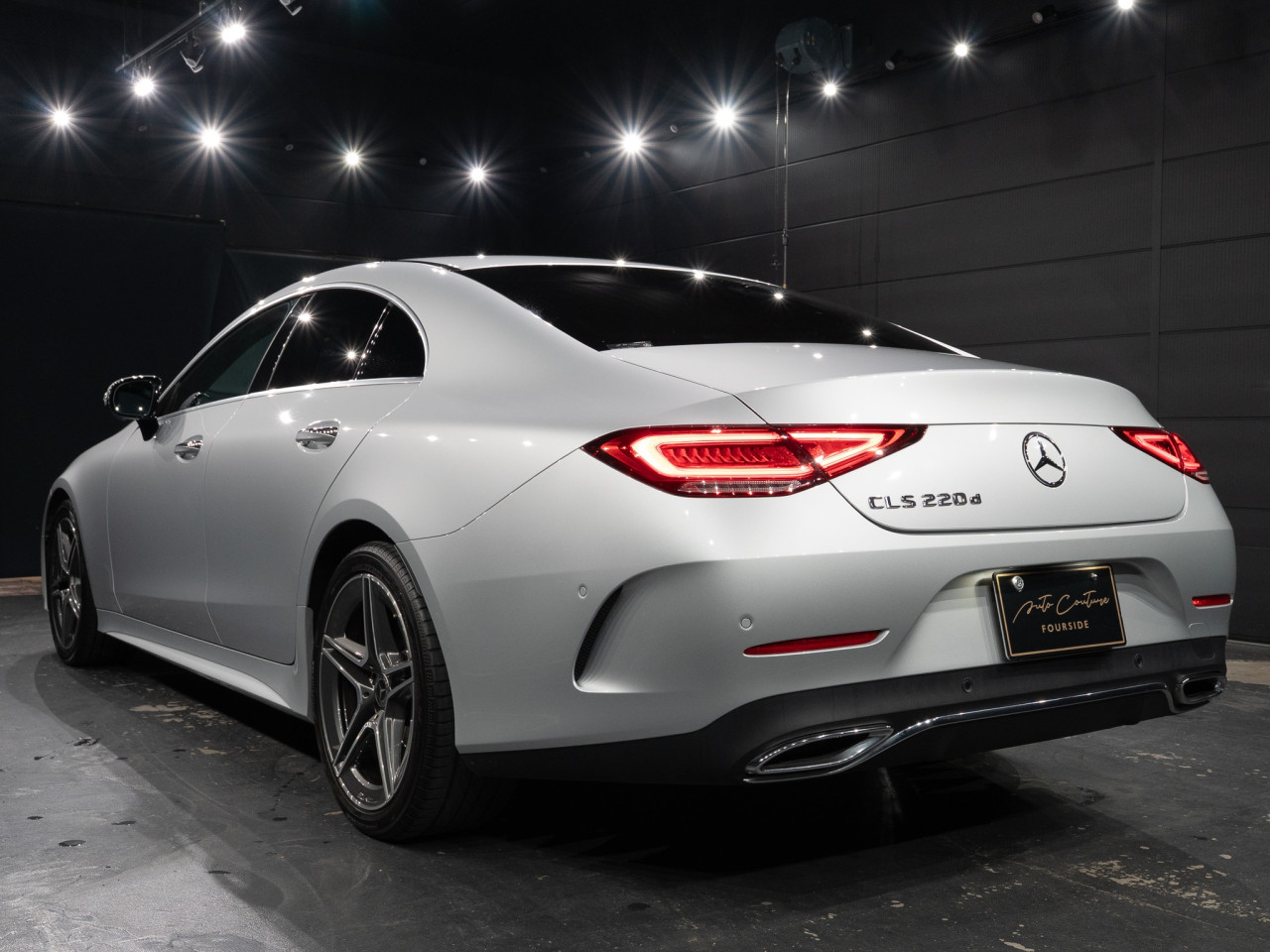 メルセデス・ベンツ CLS220dスポーツエクスクルーシブパッケージ コラム FOURSIDE京都 21