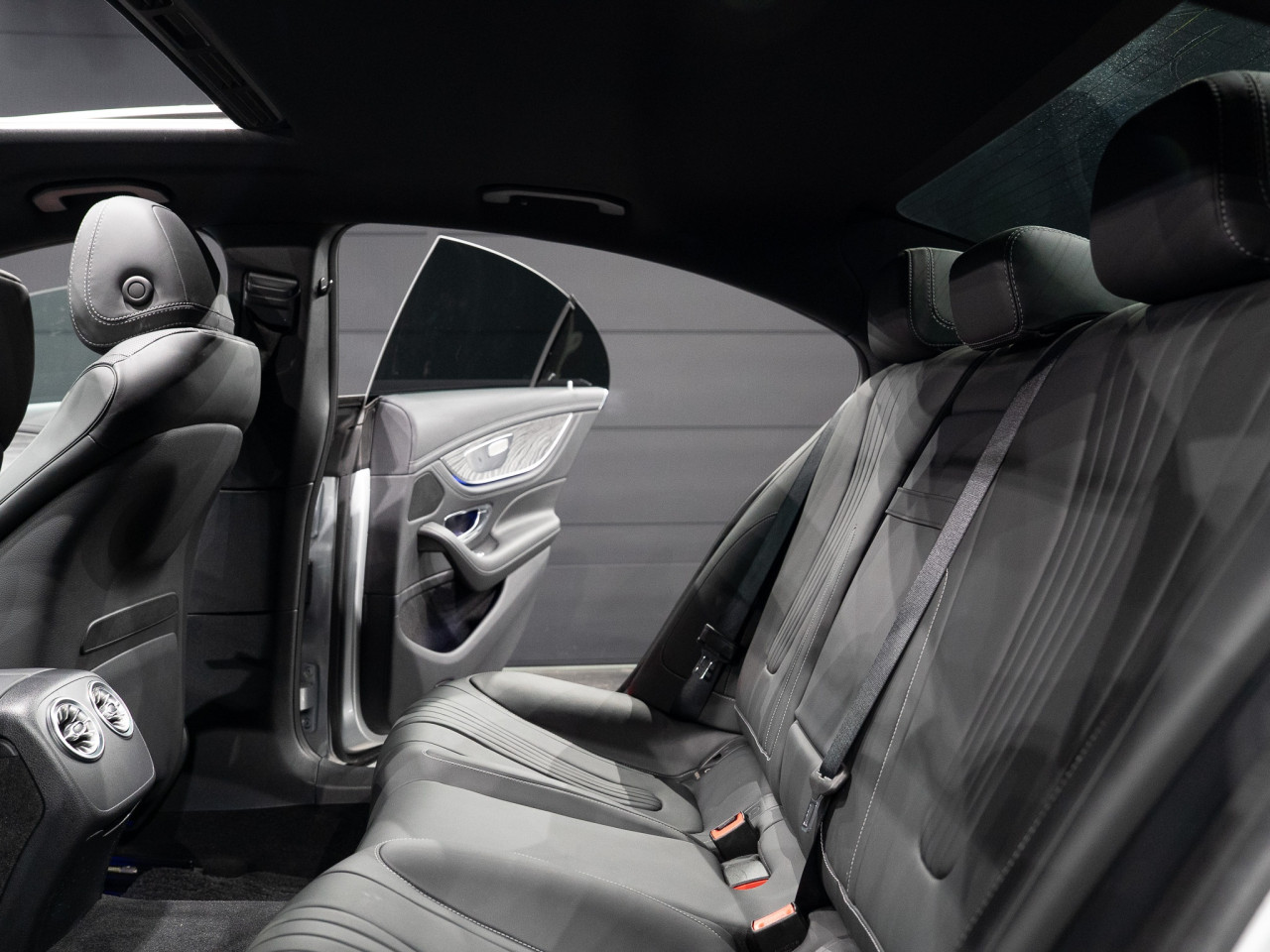 メルセデス・ベンツ CLS220dスポーツエクスクルーシブパッケージ コラム FOURSIDE京都 39