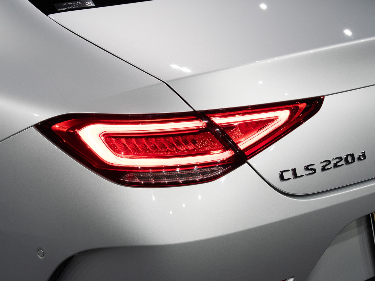 メルセデス・ベンツ CLS220dスポーツエクスクルーシブパッケージ コラム FOURSIDE京都 60