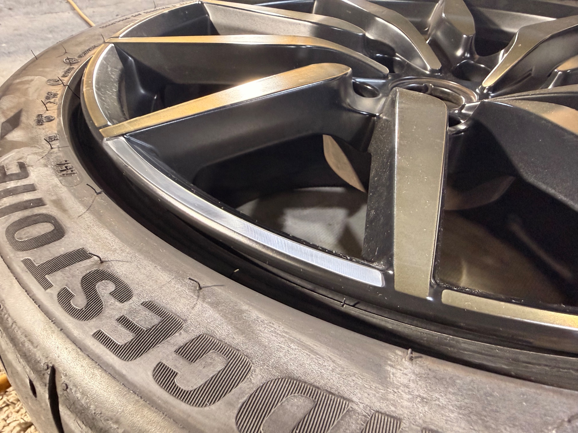 アストンマーティン｜V8 ヴォランテ｜板金塗装｜京都