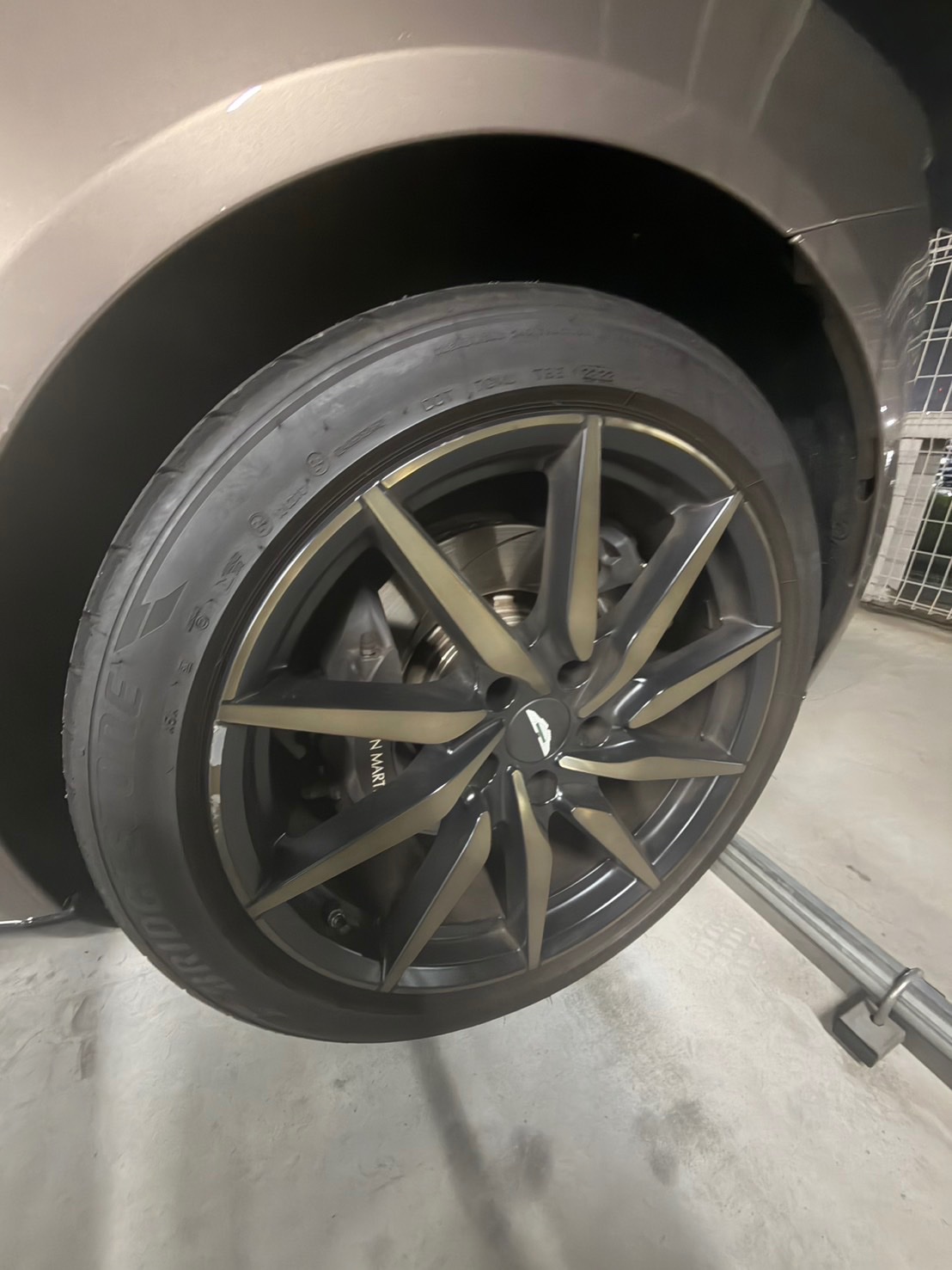 アストンマーティン｜V8 ヴォランテ｜板金塗装｜京都